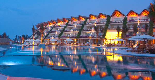 Carreras en Grand Velas Riviera Maya, México